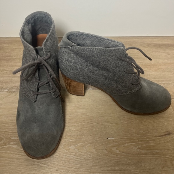 TOMS Lunata Gray Ankle Booties Sz 8 - Picture 1 of 8